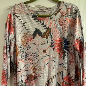 Fresh Produce women’s size medium long sleeved top used a few times.